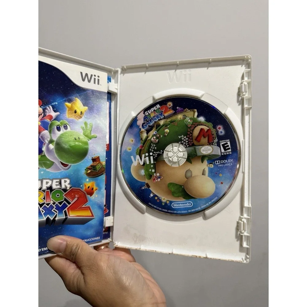 Super Mario Galaxy 2 Nintendo Wii CIB Complete w/ Manual - Damaged Case